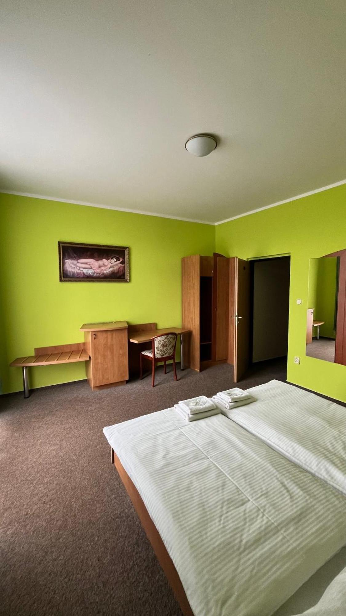 Grandhotel Nový Bor Εξωτερικό φωτογραφία