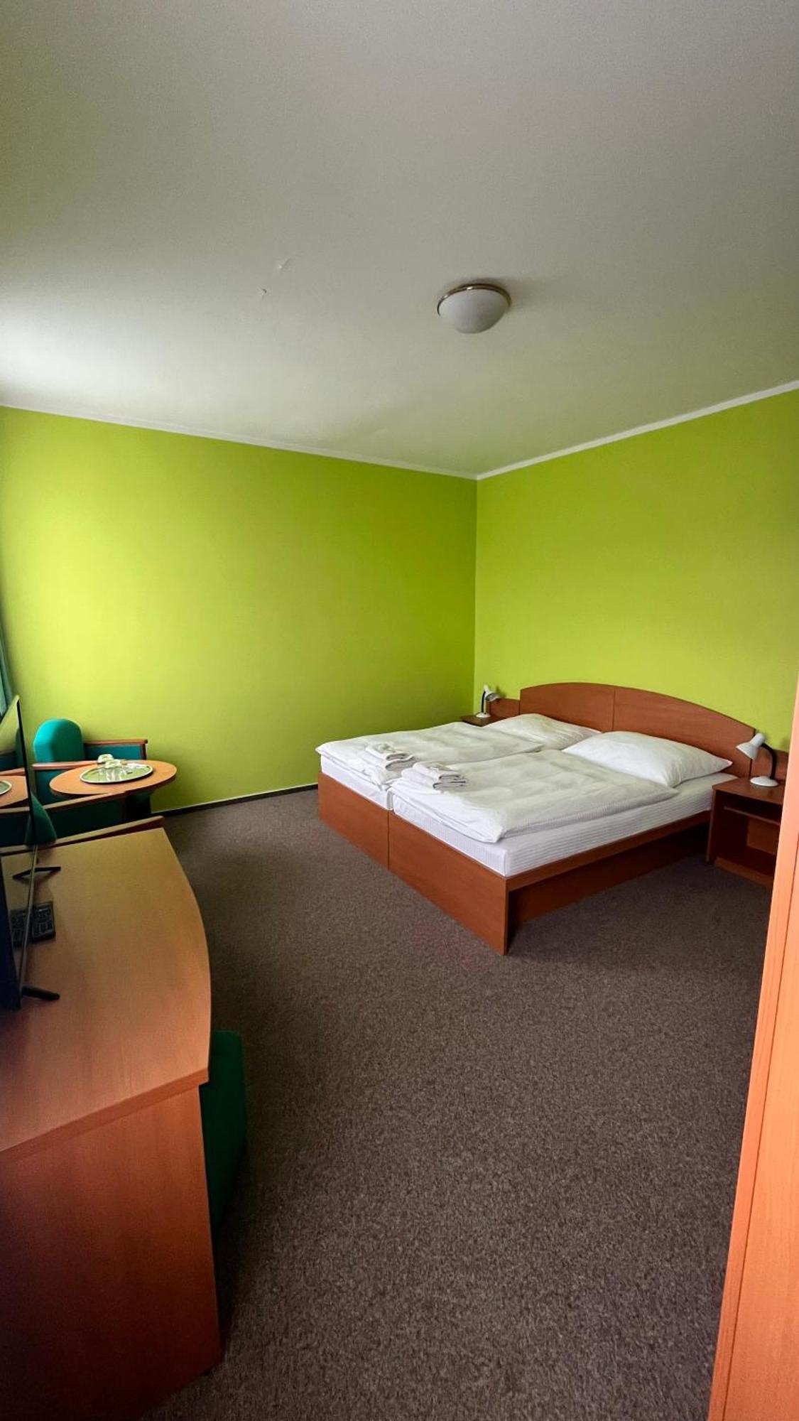 Grandhotel Nový Bor Εξωτερικό φωτογραφία