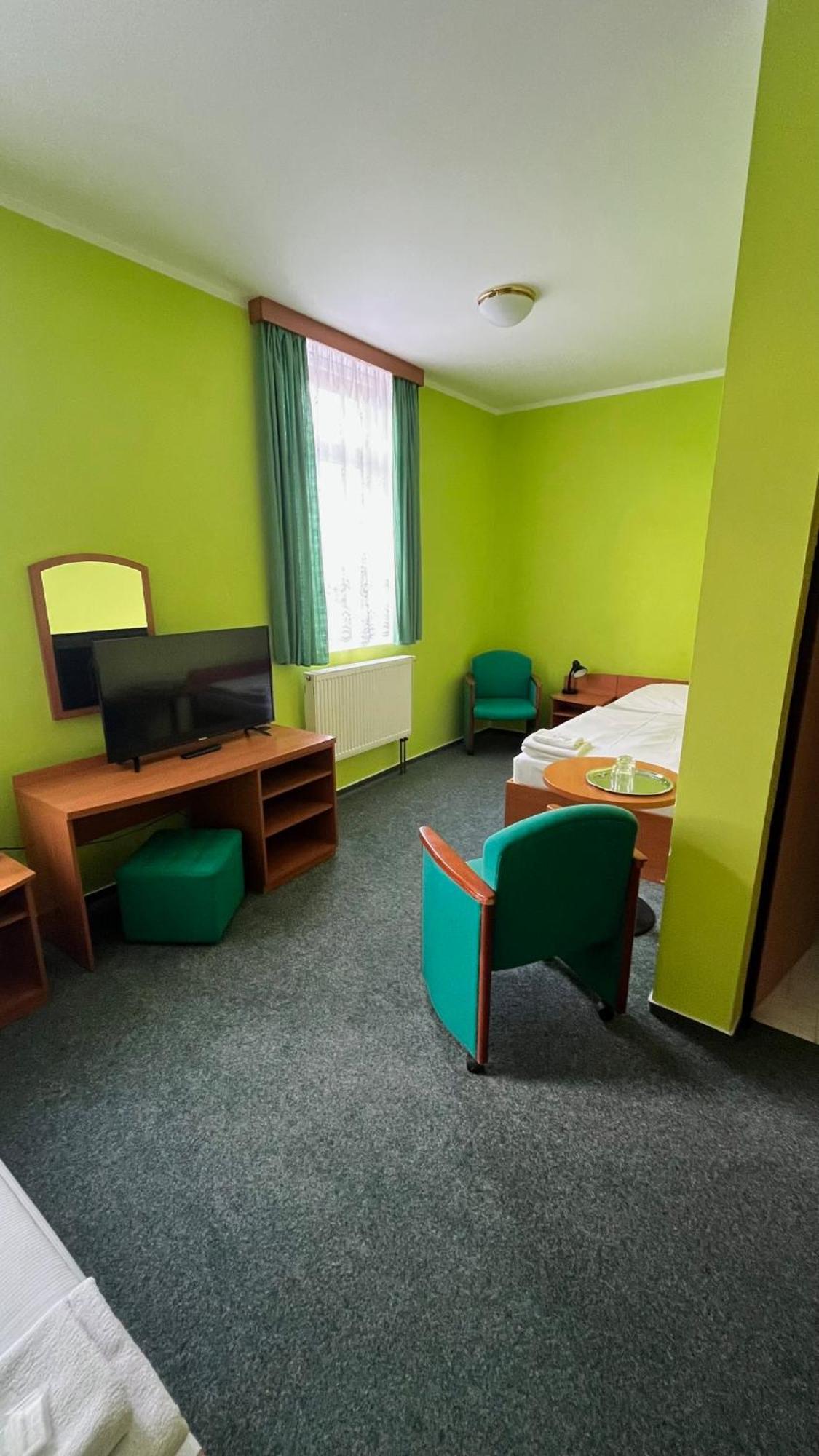 Grandhotel Nový Bor Εξωτερικό φωτογραφία