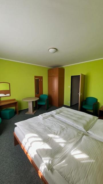 Grandhotel Nový Bor Εξωτερικό φωτογραφία