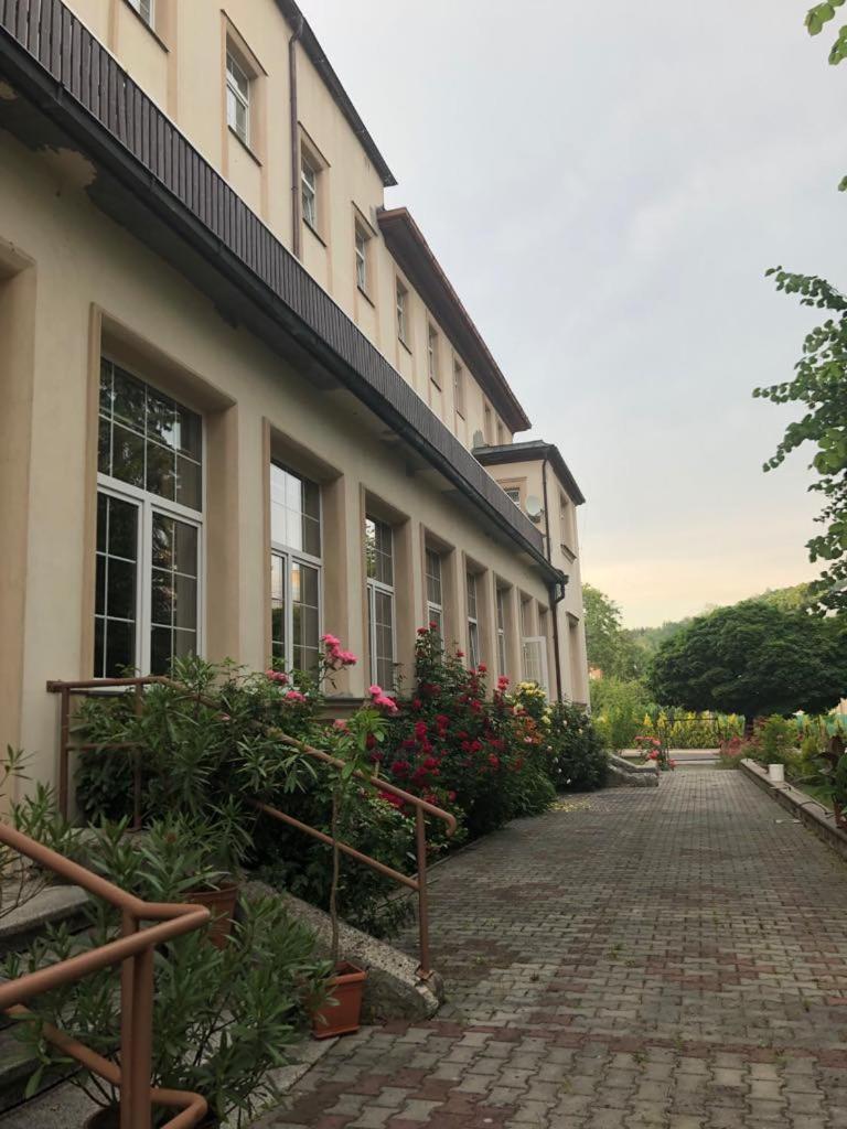 Grandhotel Nový Bor Εξωτερικό φωτογραφία