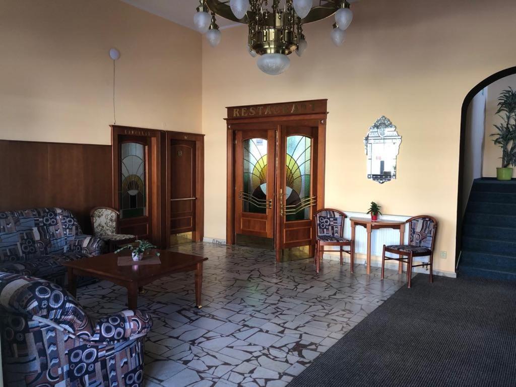 Grandhotel Nový Bor Εξωτερικό φωτογραφία