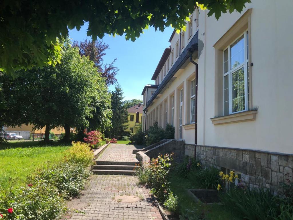 Grandhotel Nový Bor Εξωτερικό φωτογραφία
