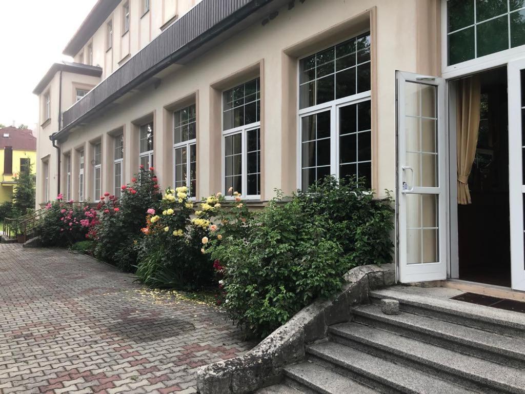 Grandhotel Nový Bor Εξωτερικό φωτογραφία