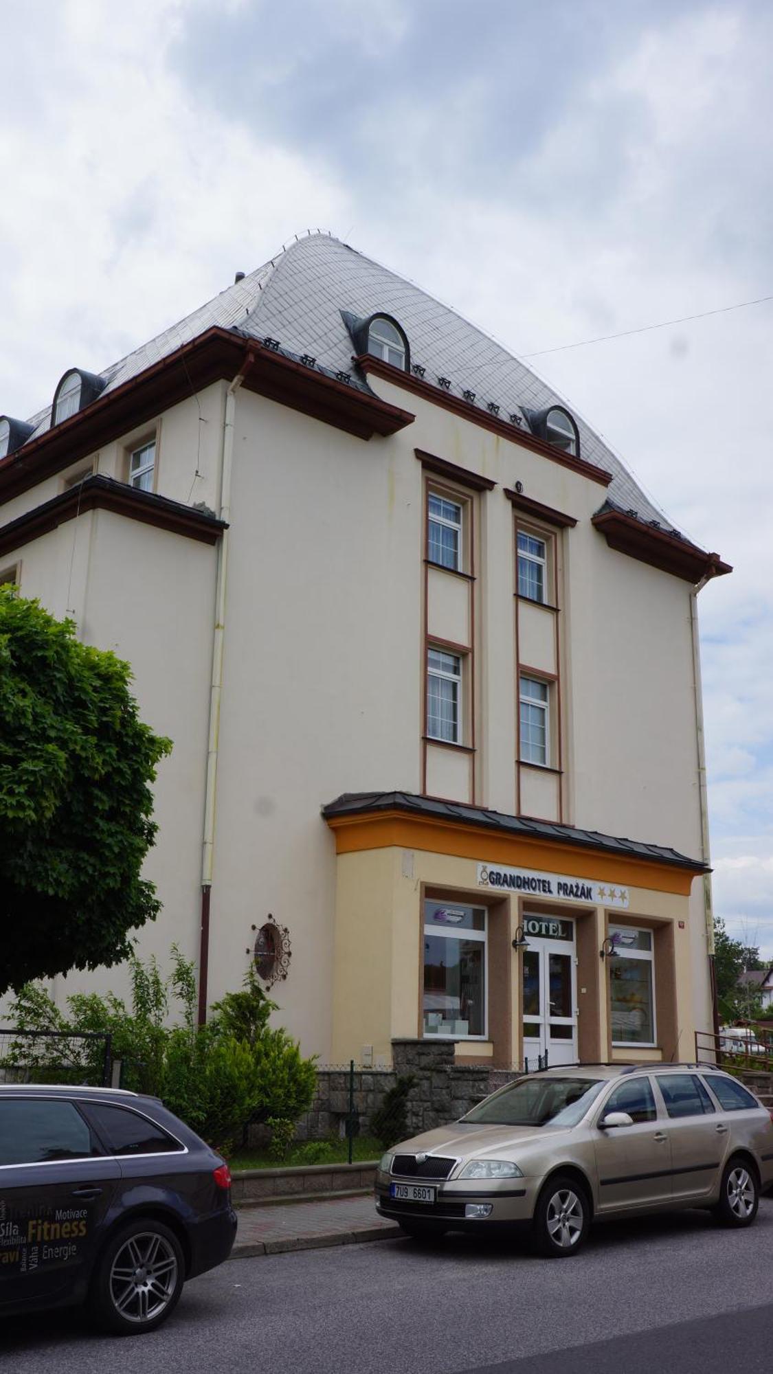 Grandhotel Nový Bor Εξωτερικό φωτογραφία